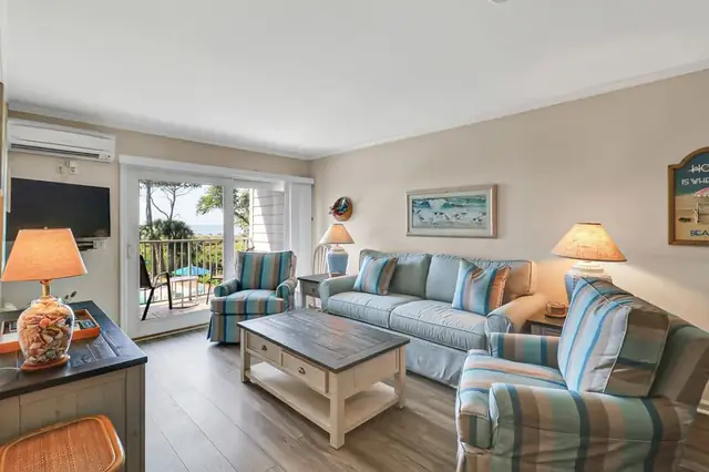 Living room at Beachwood Place 2G